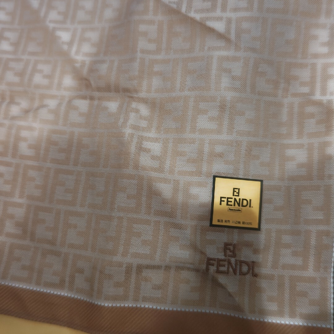 FENDI(フェンディ)のフェンディ ハンカチ ズッカ柄 レディースのファッション小物(ハンカチ)の商品写真