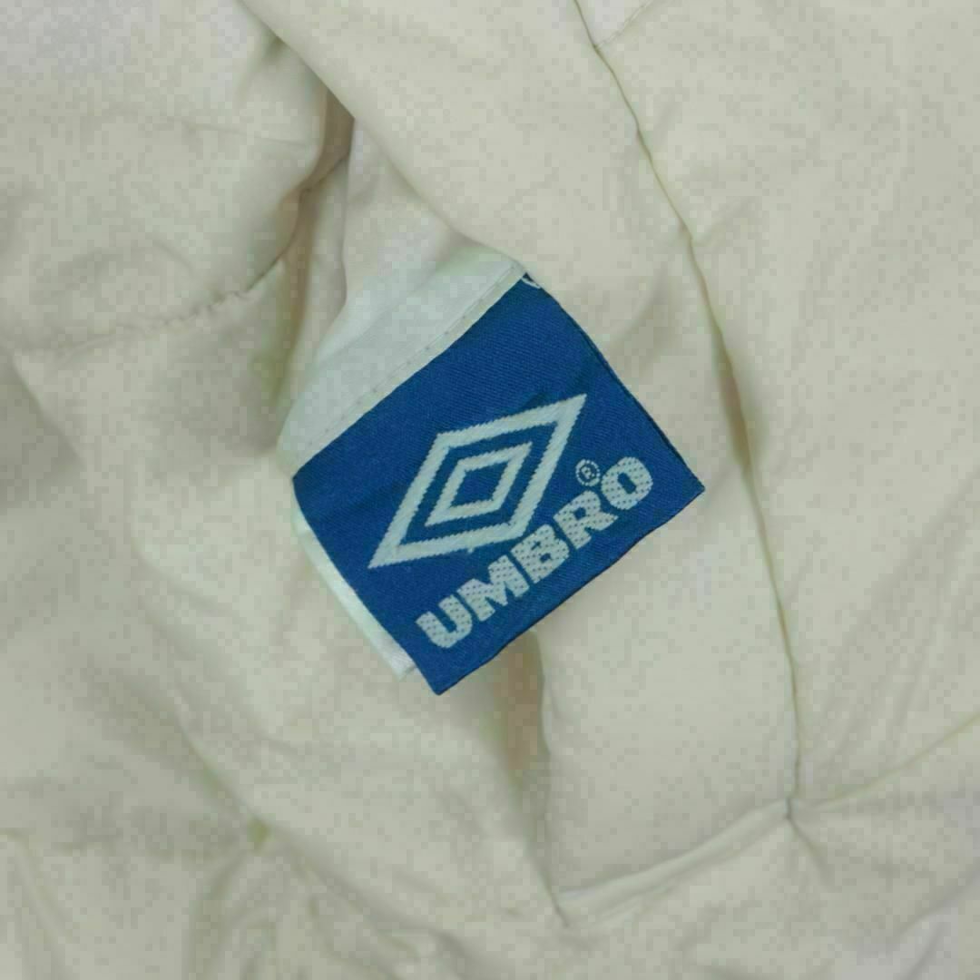 UMBRO(アンブロ)の【希少】アンブロ 90s ナイロンジャケット 中綿 リバーシブル L 刺繍ロゴ メンズのジャケット/アウター(ナイロンジャケット)の商品写真