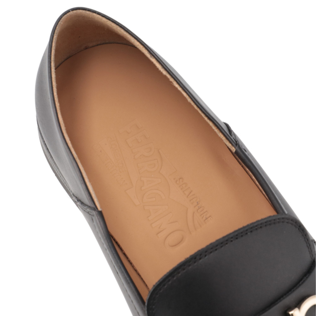 Ferragamo(フェラガモ)のフェラガモ/FERRAGAMO シューズ メンズ GIN モカシン NERO 020990-0001-0010 758410 _0410ff メンズの靴/シューズ(その他)の商品写真