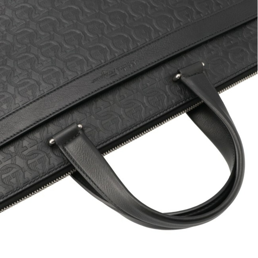 Ferragamo(フェラガモ)のフェラガモ/FERRAGAMO バッグ メンズ TRAVEL EMBOSSED ビジネスバッグ/ブリーフケース NERO 241150-0007-0010 0757923 _0410ff メンズのバッグ(ビジネスバッグ)の商品写真