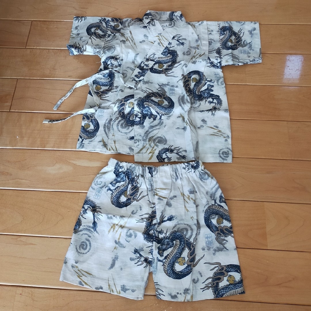 子供用甚平95cm キッズ/ベビー/マタニティのキッズ服男の子用(90cm~)(甚平/浴衣)の商品写真