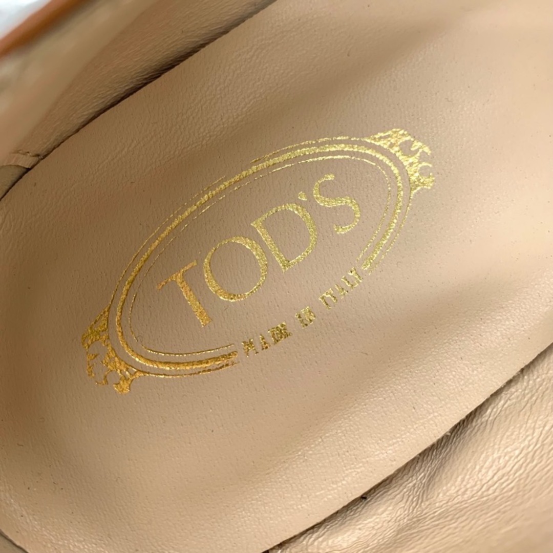 トッズ TODS ローファー 革靴 靴 シューズ レザー ブラウン ゴールド フラットシューズ チェーン レディースの靴/シューズ(ローファー/革靴)の商品写真