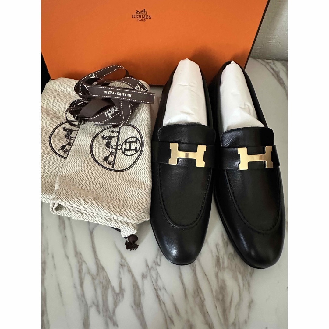 Hermes(エルメス)の新品未使用　モカシン《パリ》#36.5 レディースの靴/シューズ(ローファー/革靴)の商品写真