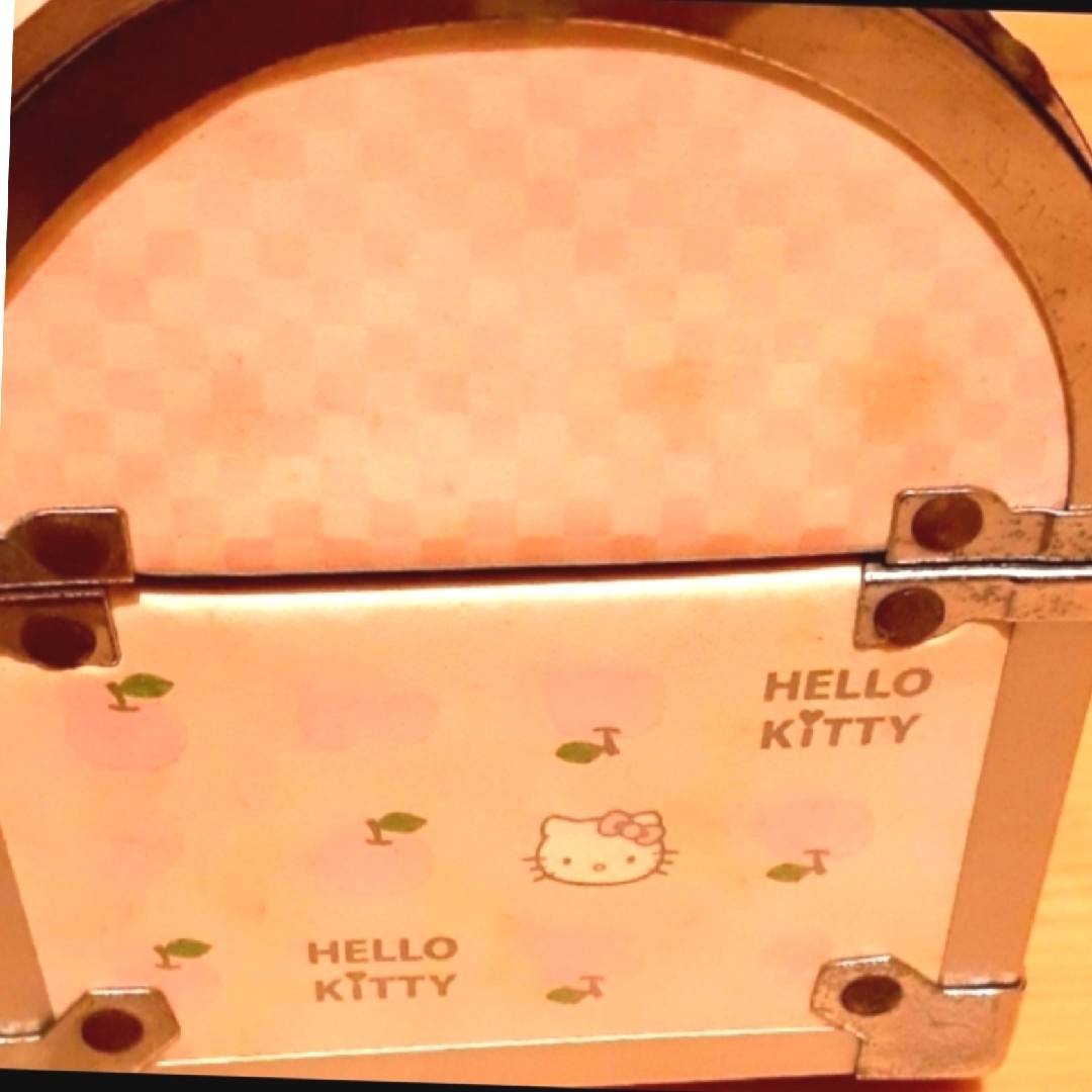 ハローキティ(ハローキティ)のハローキティ　キティちゃん　KITTY　Kitty　サンリオ　ボックス　ピンク エンタメ/ホビーのおもちゃ/ぬいぐるみ(キャラクターグッズ)の商品写真