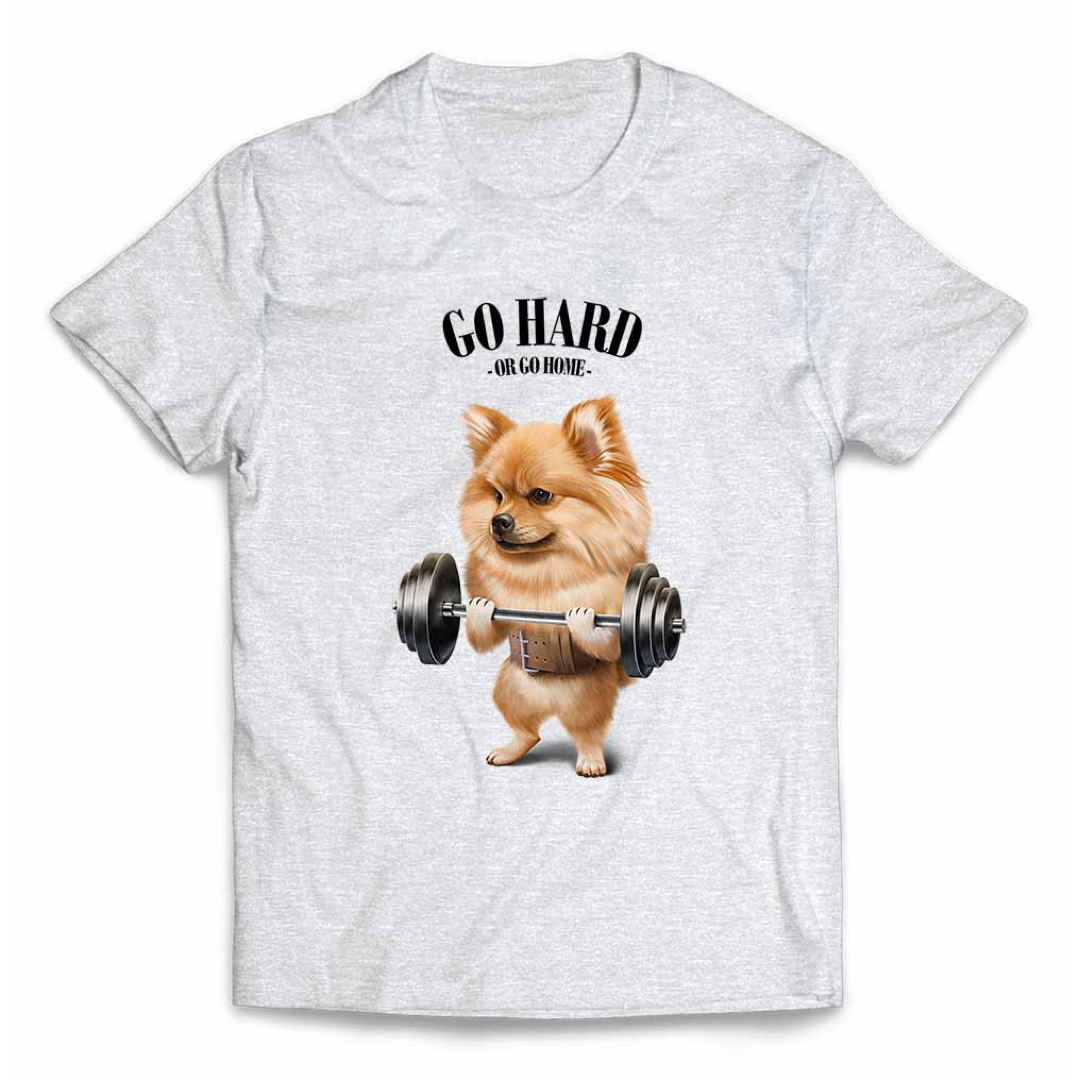 オレンジ ポメラニアン いぬ 犬 筋トレ Tシャツ メンズ レディース キッズ メンズのトップス(Tシャツ/カットソー(半袖/袖なし))の商品写真