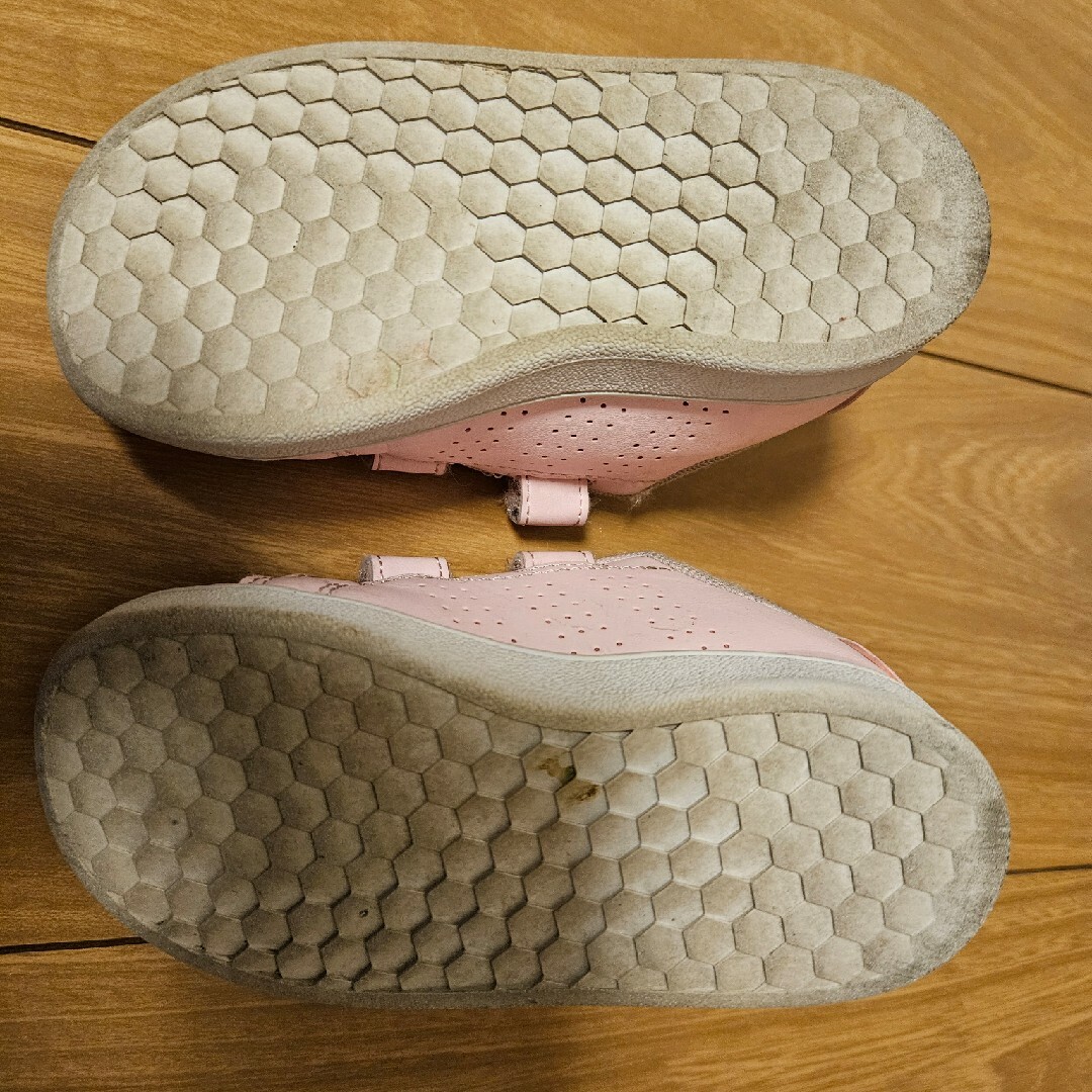 adidas(アディダス)のadidas　ベビー　キッズ　子供　アディダス　スニーカー　花柄　14cm キッズ/ベビー/マタニティのベビー靴/シューズ(~14cm)(スニーカー)の商品写真