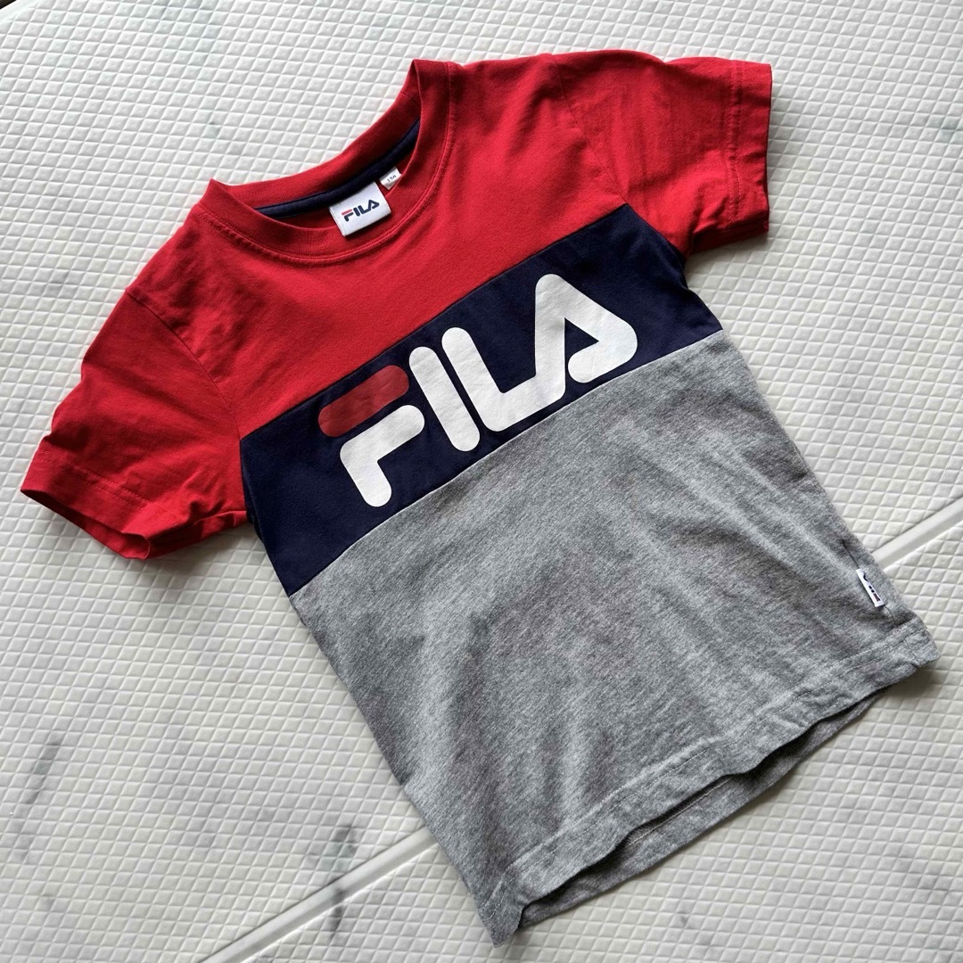 FILA(フィラ)のFILA•Tシャツ•サイズ130•フィラ キッズ/ベビー/マタニティのキッズ服男の子用(90cm~)(Tシャツ/カットソー)の商品写真