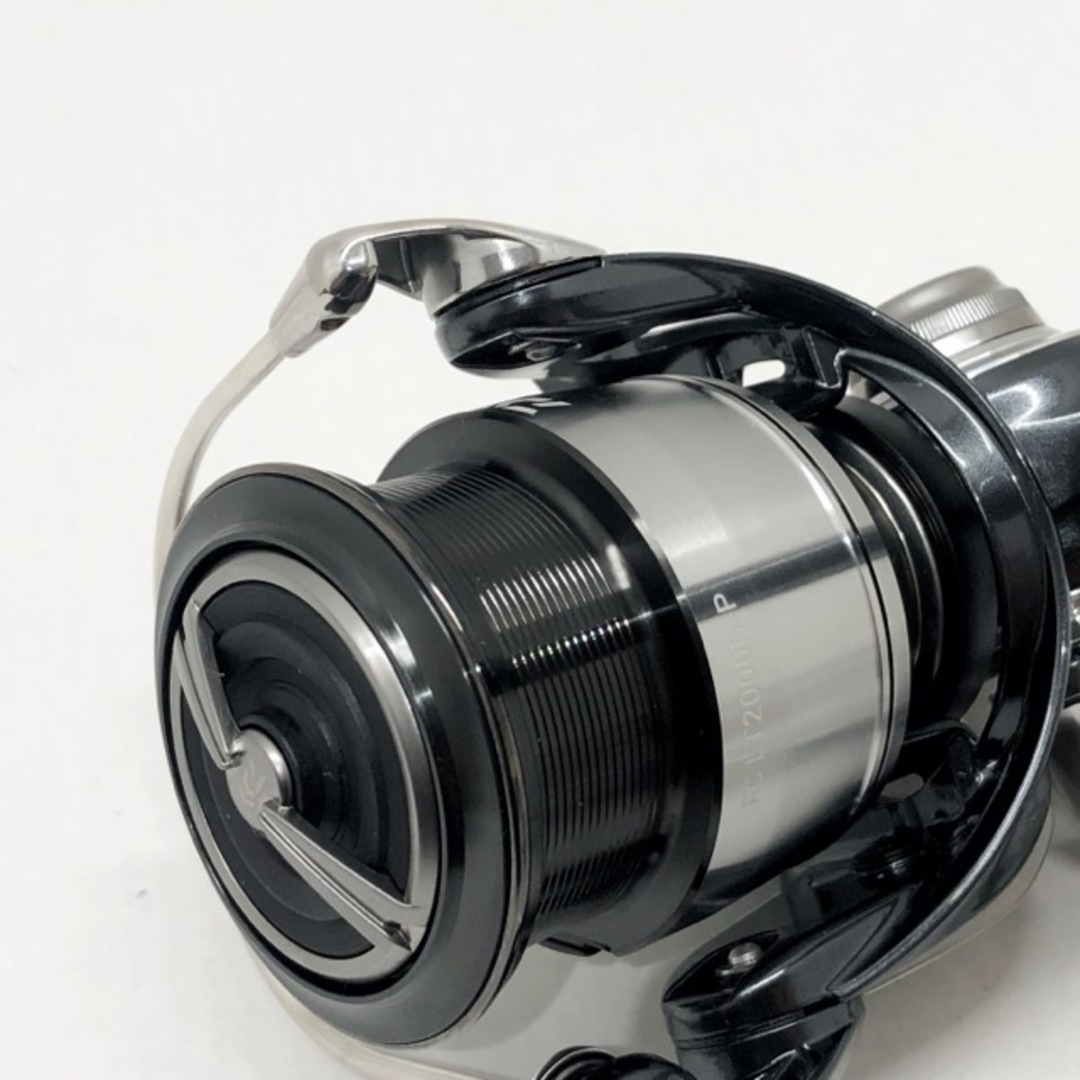 DAIWA(ダイワ)のDAIWA/ダイワ 24セルテート FC LT2000S-P 未使用【RE071-007】 スポーツ/アウトドアのフィッシング(リール)の商品写真