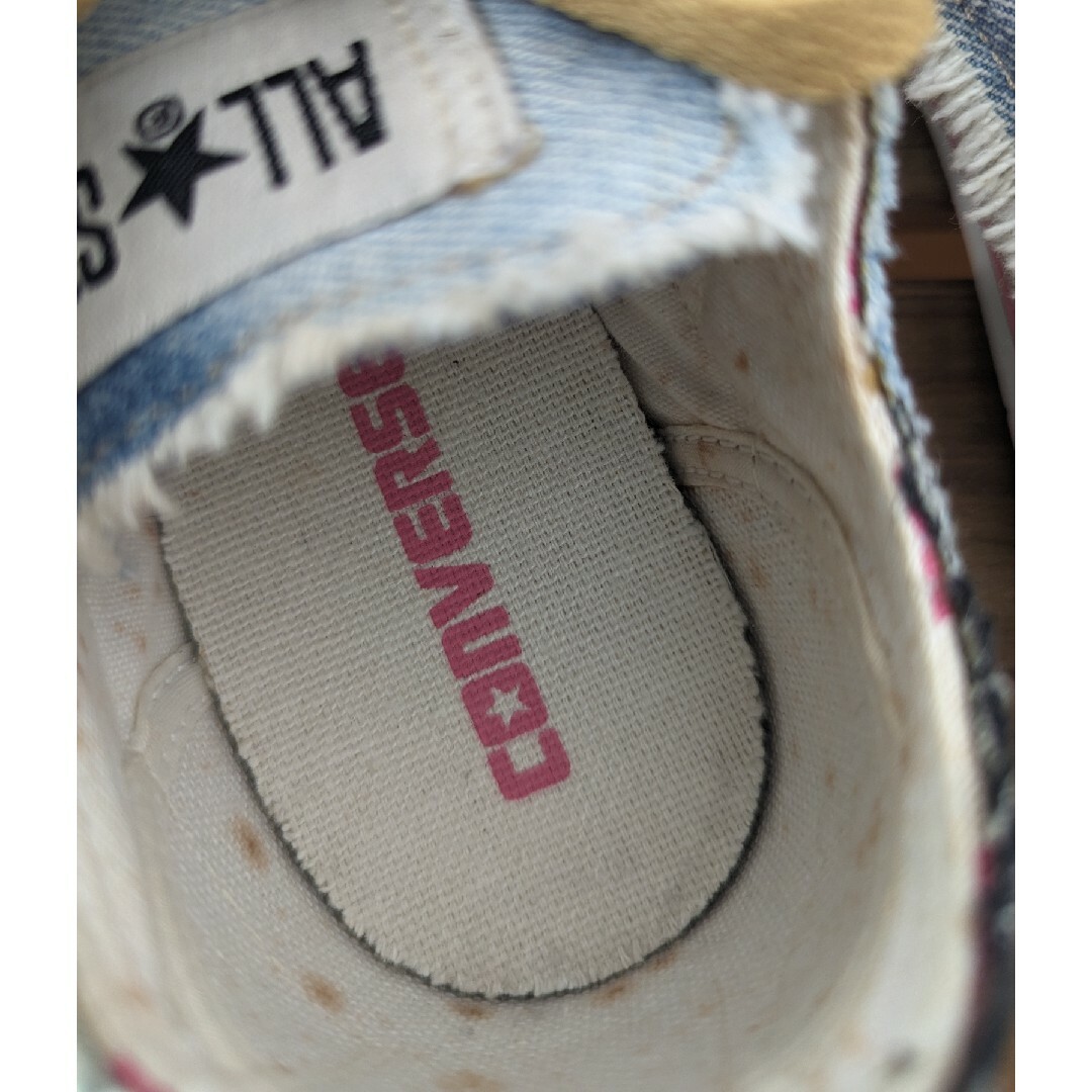 CONVERSE(コンバース)のデニム　リメイク　未使用　コンバース　24.5cm レディースの靴/シューズ(スニーカー)の商品写真