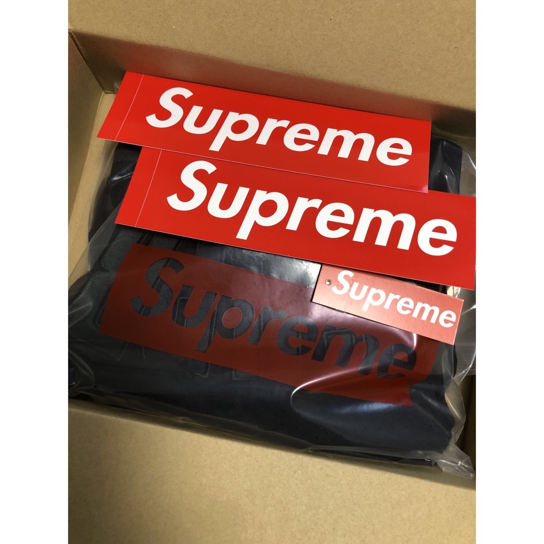 Supreme(シュプリーム)の【新品】Supreme Ultrasuede MeshShort Black M メンズのパンツ(ショートパンツ)の商品写真