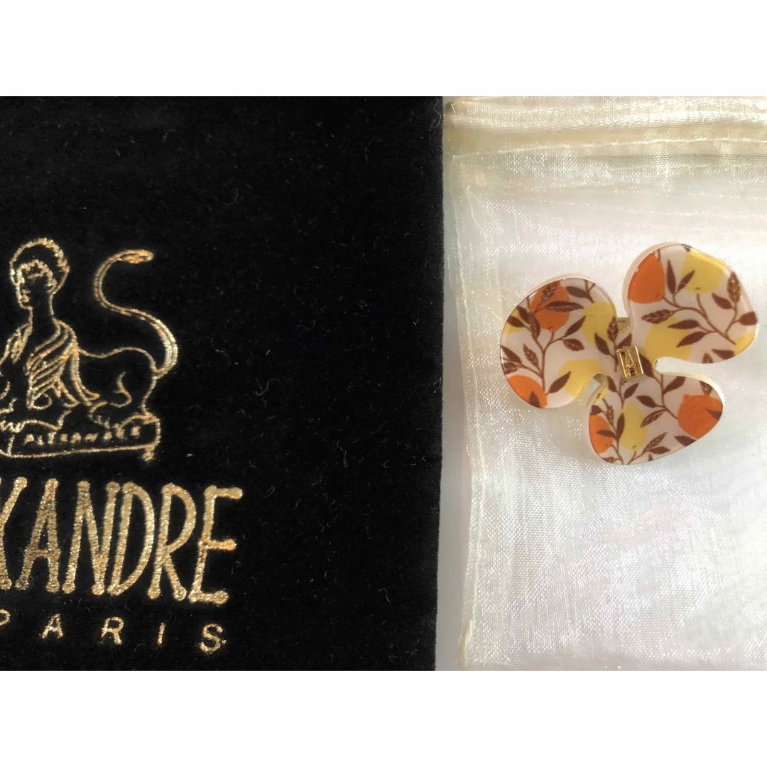 Alexandre de Paris(アレクサンドルドゥパリ)のアレクサンドルドゥパリ　ピン　ブローチ　花柄　レア　新品未使用 レディースのアクセサリー(ブローチ/コサージュ)の商品写真