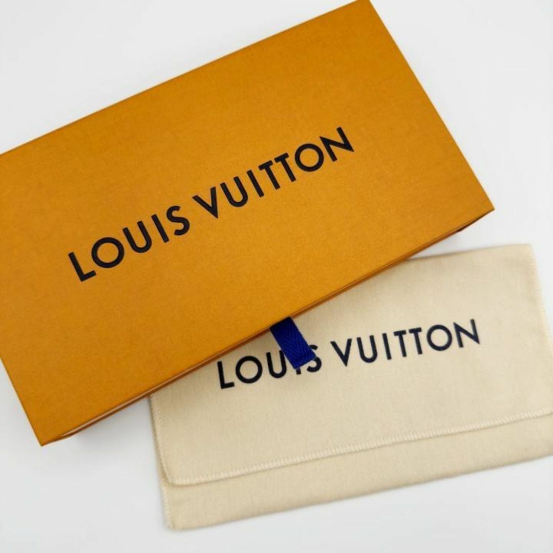 LOUIS VUITTON(ルイヴィトン)の未使用♪　ヴィトン財布　ジッピーロックミー　ジッピーウォレット　ノワール　付属品 レディースのファッション小物(財布)の商品写真