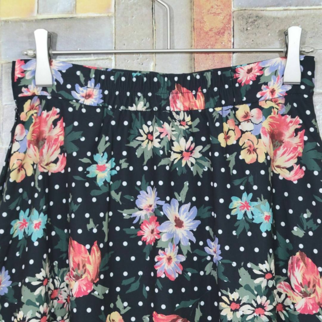 RayCassin(レイカズン)のレイカズン 花柄ドットギャザー切替ロングスカート 総柄 春夏 裏地付き レディースのスカート(ロングスカート)の商品写真