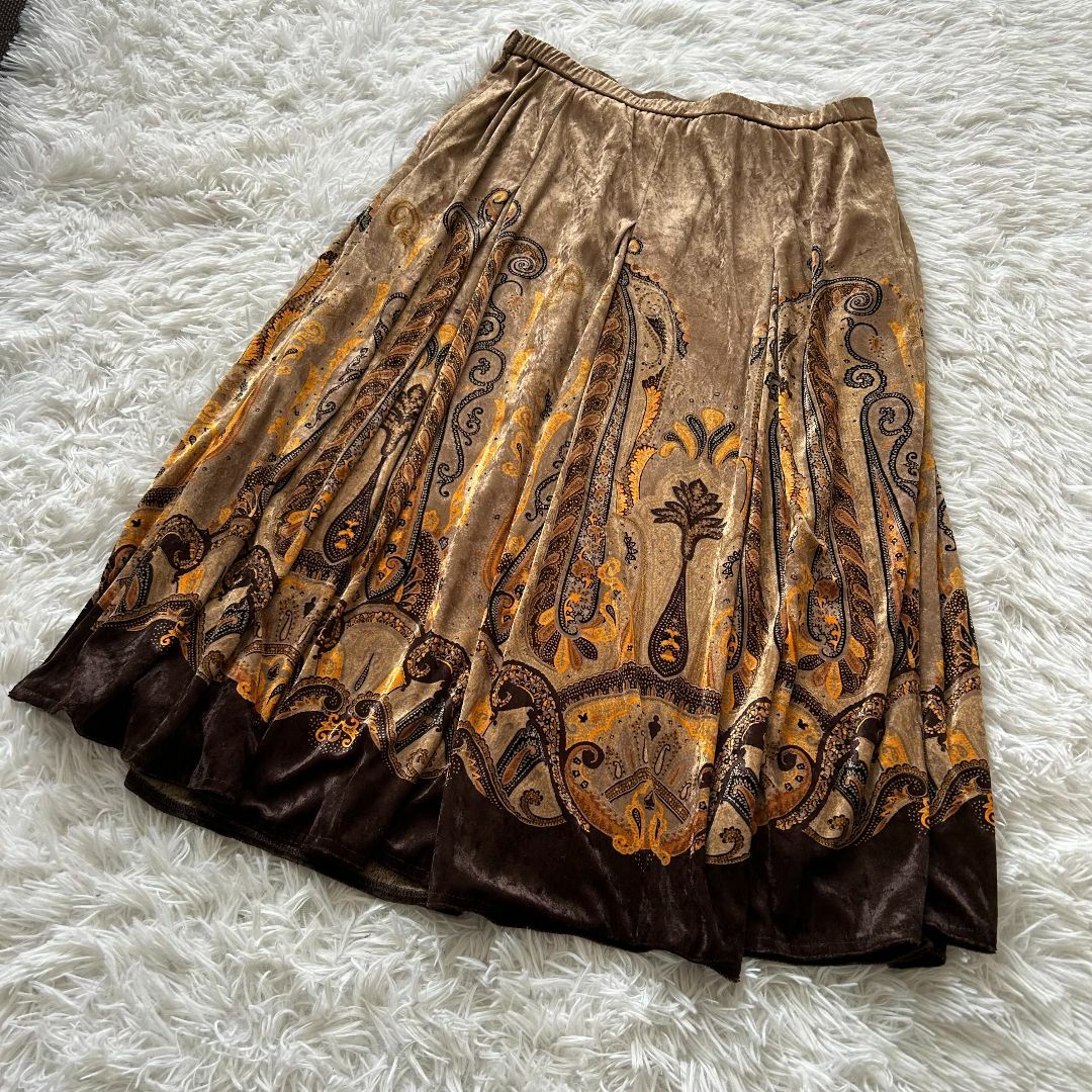 NULL(ヌル)の【新品アウトレット】 ひざ丈スカート ブラウン 個性的 日本製 ✓4354 レディースのスカート(ひざ丈スカート)の商品写真