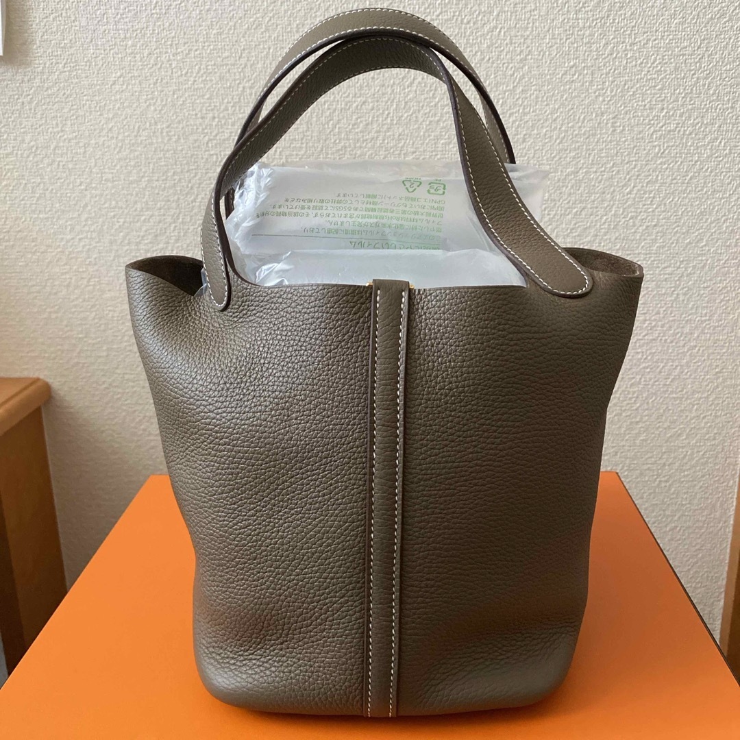 Hermes(エルメス)のエルメス　ピコタンロックMM エトゥープ レディースのバッグ(ハンドバッグ)の商品写真