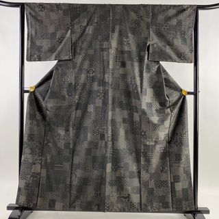 大島紬 身丈159.5cm 裄丈63.5cm 正絹 美品 名品 【中古】(着物)