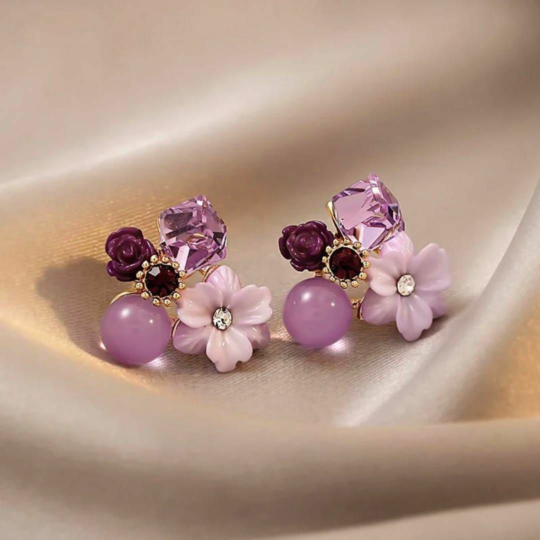 ︎✿︎Amethyst︎✿ ピアス S925 アメジスト 花 フラワー 可愛い  レディースのアクセサリー(ピアス)の商品写真