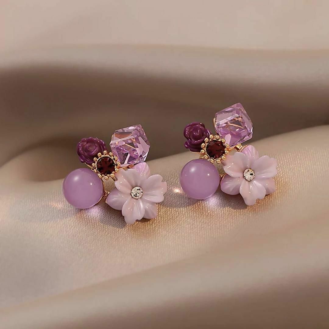 ︎✿︎Amethyst︎✿ ピアス S925 アメジスト 花 フラワー 可愛い  レディースのアクセサリー(ピアス)の商品写真