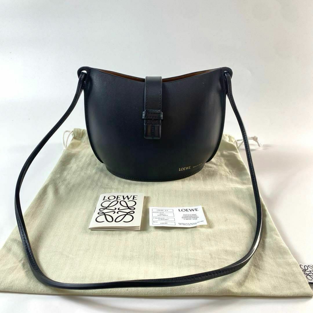 LOEWE(ロエベ)の美品 ロエベ LOEWE モールド バケットバッグ A546Z49X01 レディースのバッグ(ショルダーバッグ)の商品写真