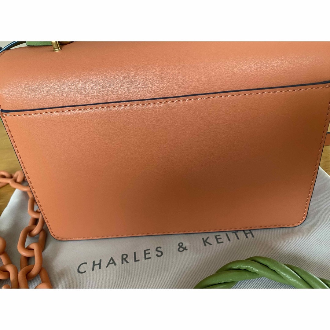 Charles and Keith(チャールズアンドキース)の☆Charles and Keith(チャールズアンドキース)3wayバッグ レディースのバッグ(ショルダーバッグ)の商品写真