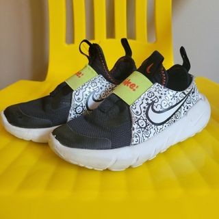 【NIKE】フレックスランナー 18cm