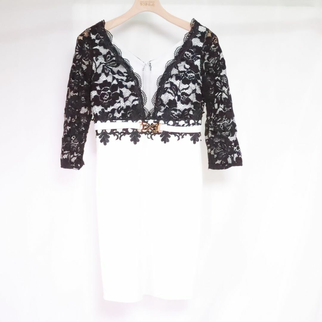 Dazzy デイジー　キャバドレス　白　Ｍ レディースのフォーマル/ドレス(ナイトドレス)の商品写真