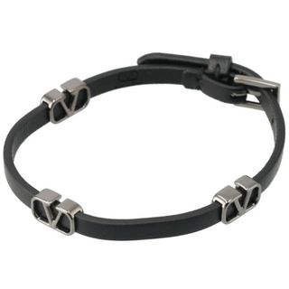 ヴァレンティノガラヴァーニ(valentino garavani)のヴァレンティノ ガラヴァーニ/VALENTINO GARAVANI ブレスレット メンズ LEATHER BRACELET (LOGO 14X9mm) | VLOGO SIGNATURE | VITELLO/BLACK RUTHENIUM LOGO レザーブレスレット NERO 3Y2J0M98-UQC-0NO _0410ff(ブレスレット)