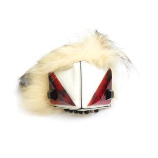 FENDI(ホワイト/白色系)のフリマアイテム一覧 FENDI(ホワイト/白色系)のフリマアイテム一覧