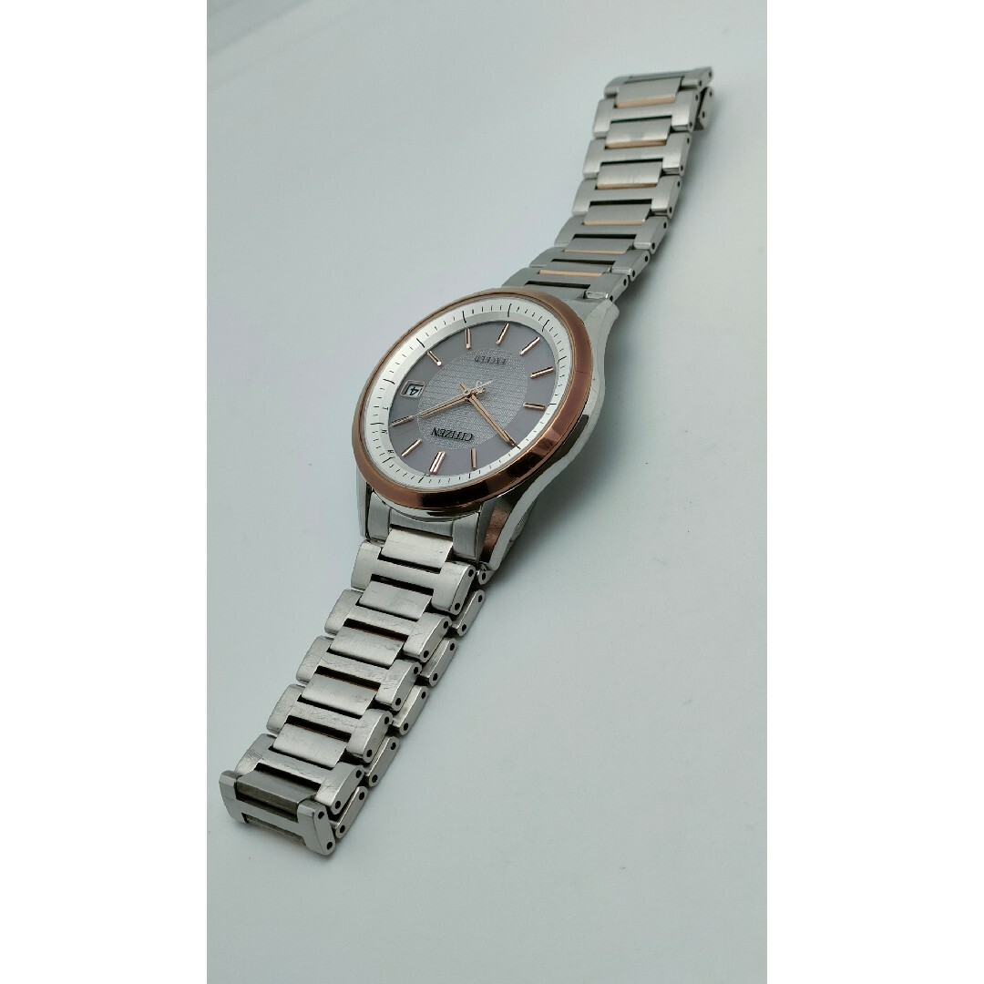 CITIZEN(シチズン)の人気モデル　シチズン　高級ライン　エクシード　電波ソーラー　軽量薄型　電波時計 メンズの時計(腕時計(アナログ))の商品写真