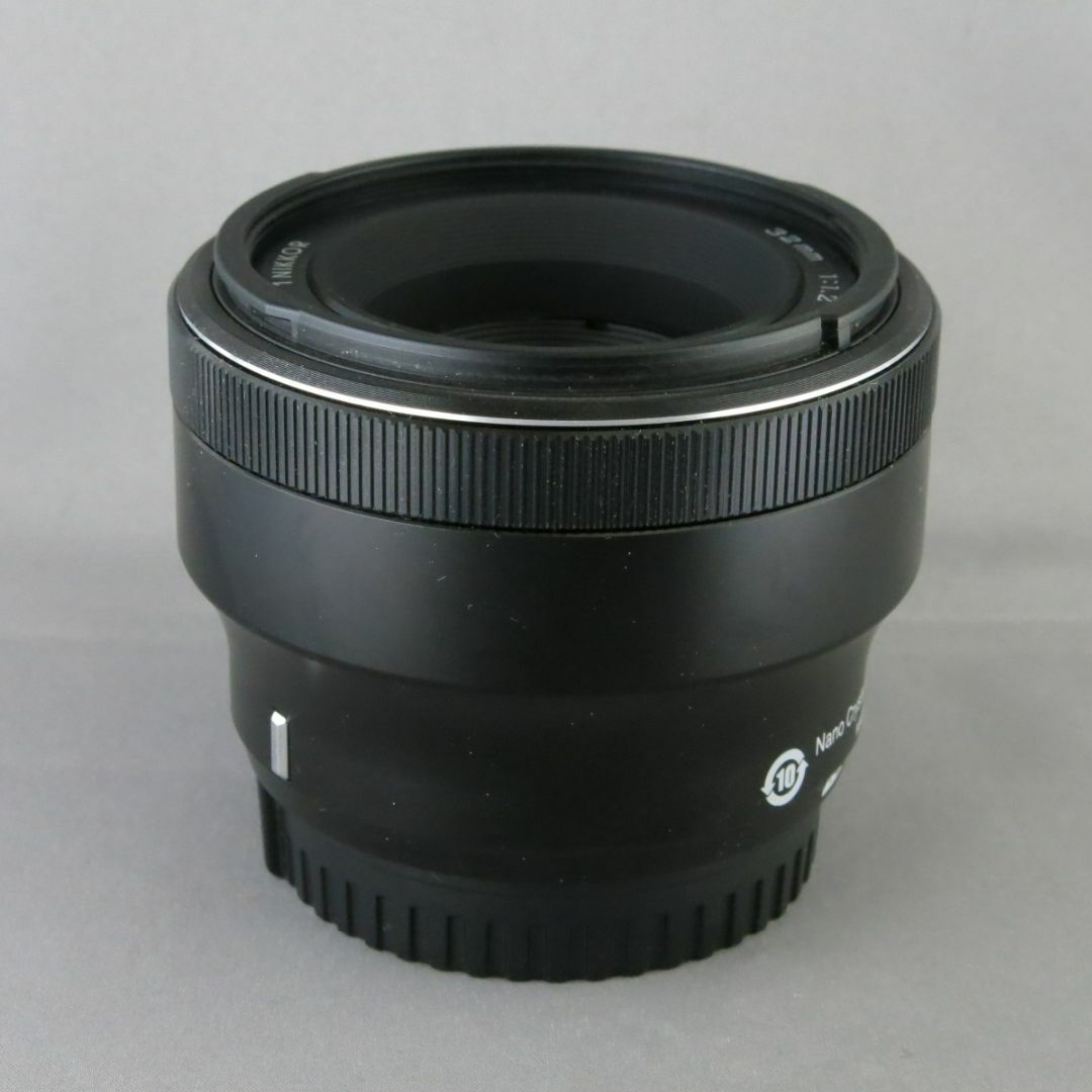 Nikon(ニコン)のニコン　NIKON1 32mmF1.2 スマホ/家電/カメラのカメラ(レンズ(単焦点))の商品写真