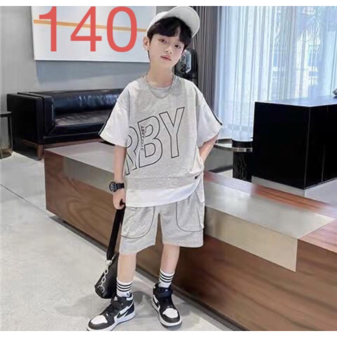 KSFA041子供服 上下セット Tシャツ+半パン 2点セット 春夏 キッズ/ベビー/マタニティのキッズ服男の子用(90cm~)(Tシャツ/カットソー)の商品写真