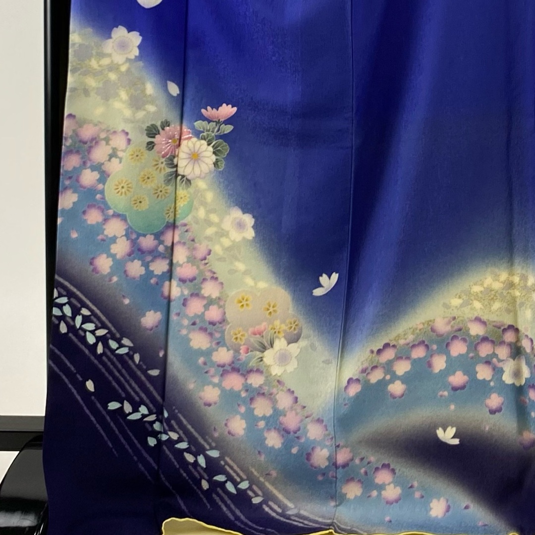 振袖 身丈172cm 裄丈68cm 正絹 名品 【中古】 レディースの水着/浴衣(着物)の商品写真