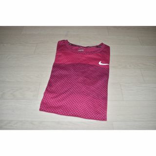 ナイキ(NIKE)のNIKE RUNNING Tシャツ　XL(ウェア)