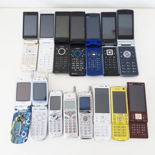 M05 ガラケー 携帯電話 スマホ ジャンク 16点まとめ(携帯電話本体)