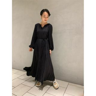 emmi atelier - 【emmi atelier】イージーワンピ