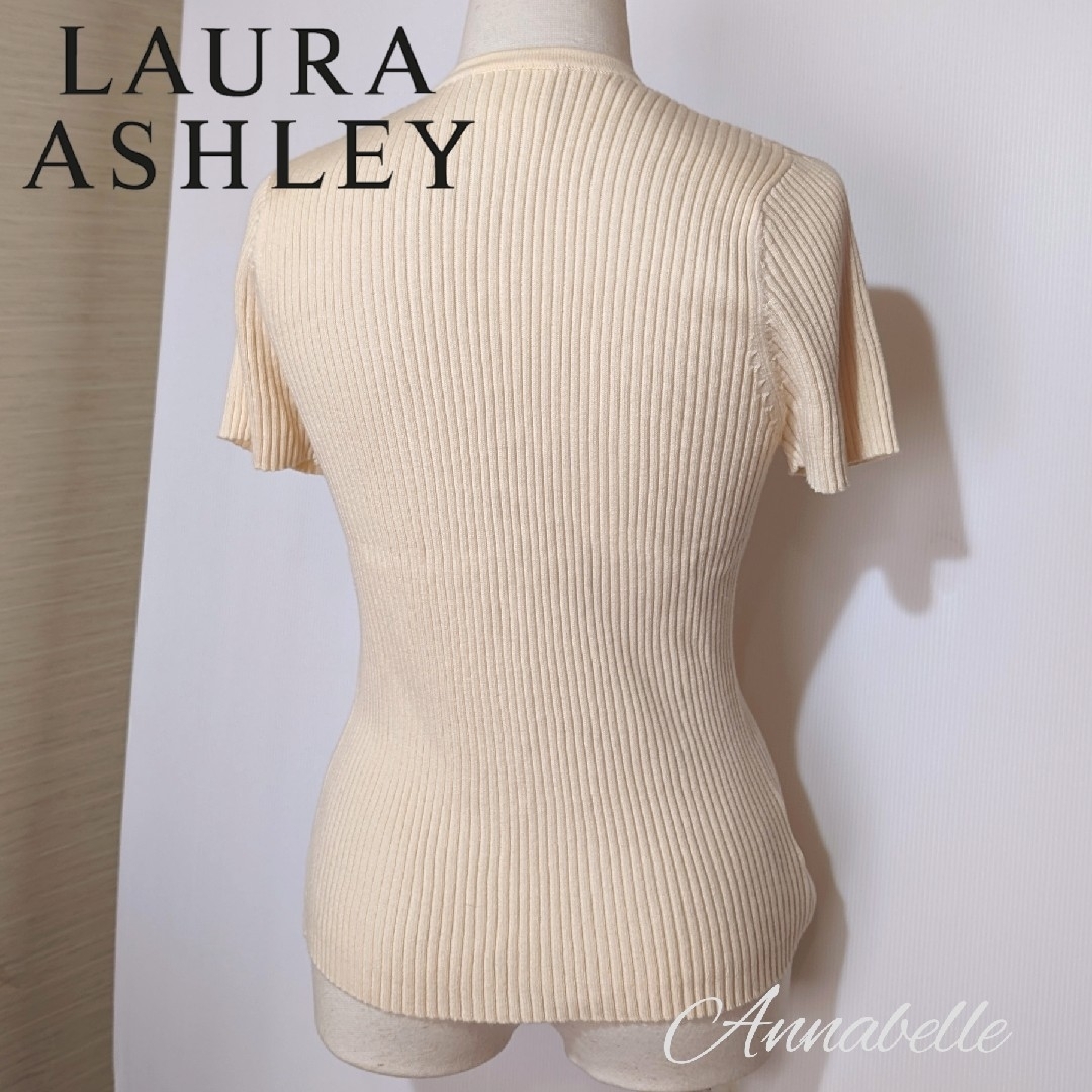 LAURA ASHLEY(ローラアシュレイ)の美品 ローラアシュレイ 半袖ニット オフホワイト カットソー リブカーディガン レディースのトップス(ニット/セーター)の商品写真