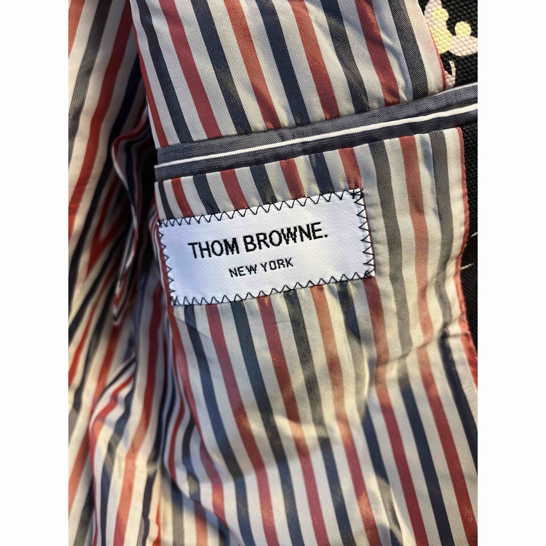 THOM BROWNE(トムブラウン)の正規未使用 Thom Browne. トムブラウン テーラードジャケット メンズのジャケット/アウター(テーラードジャケット)の商品写真