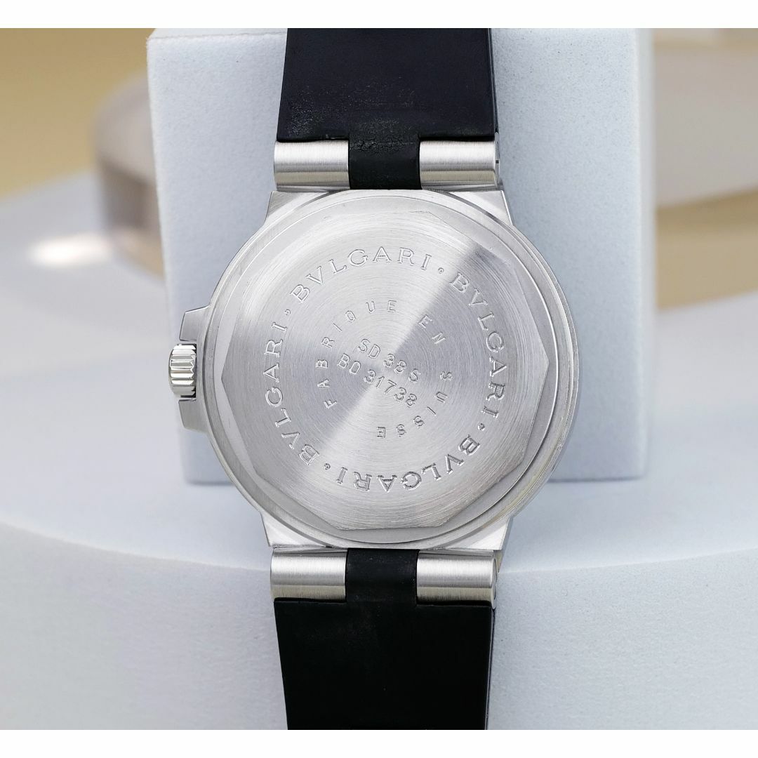 BVLGARI(ブルガリ)の美品 ブルガリ ディアゴノ スクーバ クロノメーター メンズ Bvlgari  メンズの時計(腕時計(アナログ))の商品写真