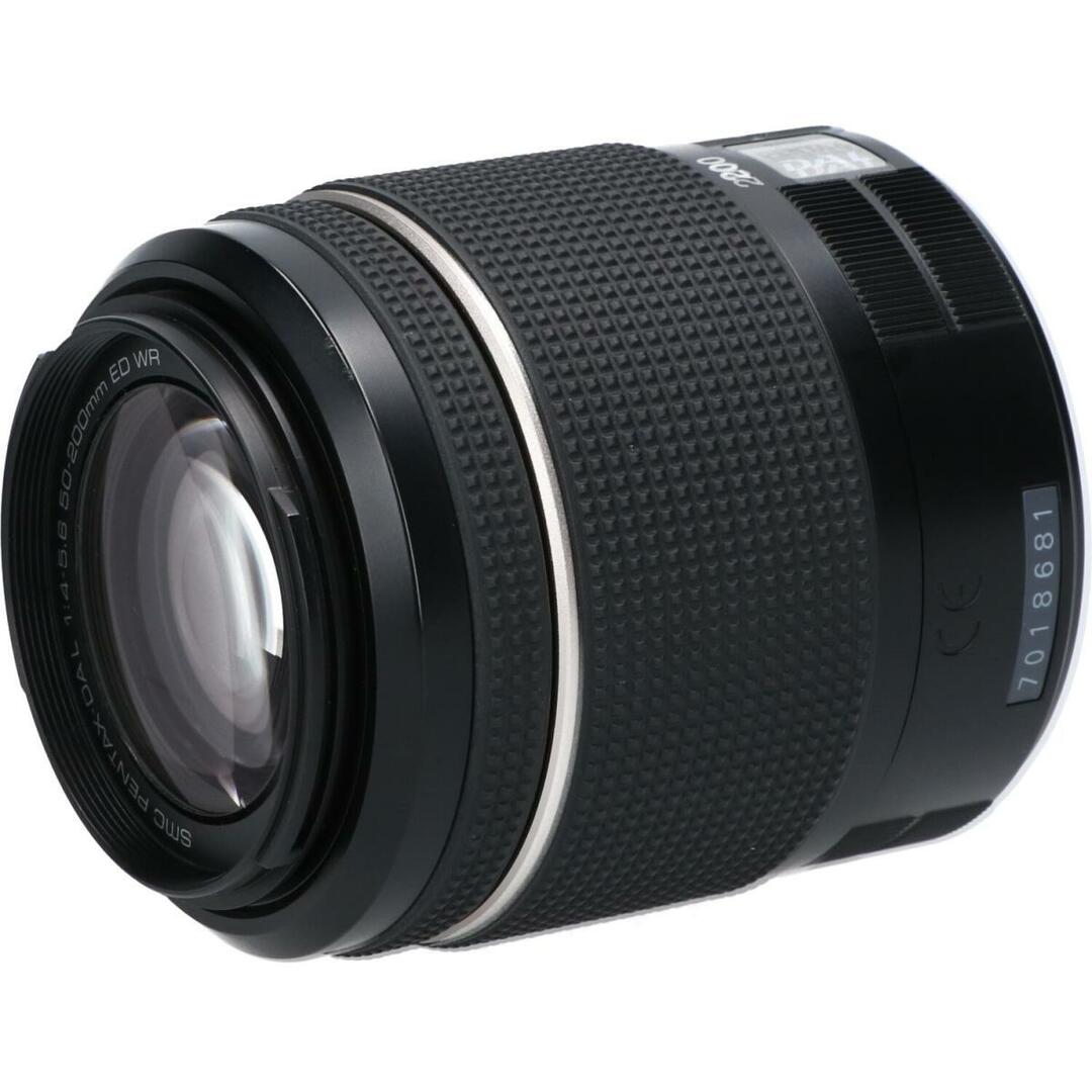 PENTAX(ペンタックス)のＰＥＮＴＡＸ　ＤＡ５０－２００ｍｍ　Ｆ４－５．６ＥＤ　ＷＲ スマホ/家電/カメラのカメラ(レンズ(ズーム))の商品写真