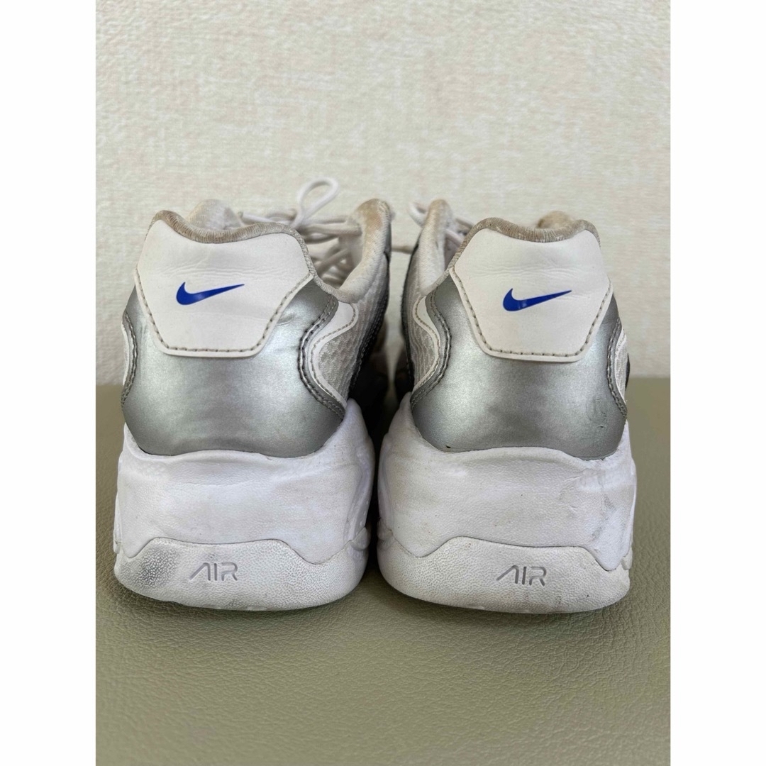 NIKE(ナイキ)のNIKE AIRMAX スニーカー レディースの靴/シューズ(スニーカー)の商品写真