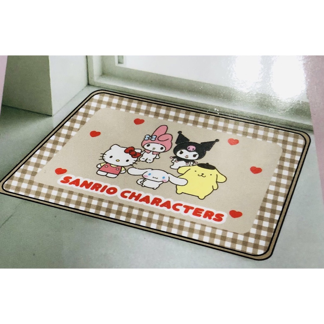 サンリオ(サンリオ)の☆新品☆送料無料☆バスマット☆マット☆サンリオキャラクターズ☆45×65cm☆ インテリア/住まい/日用品のラグ/カーペット/マット(バスマット)の商品写真