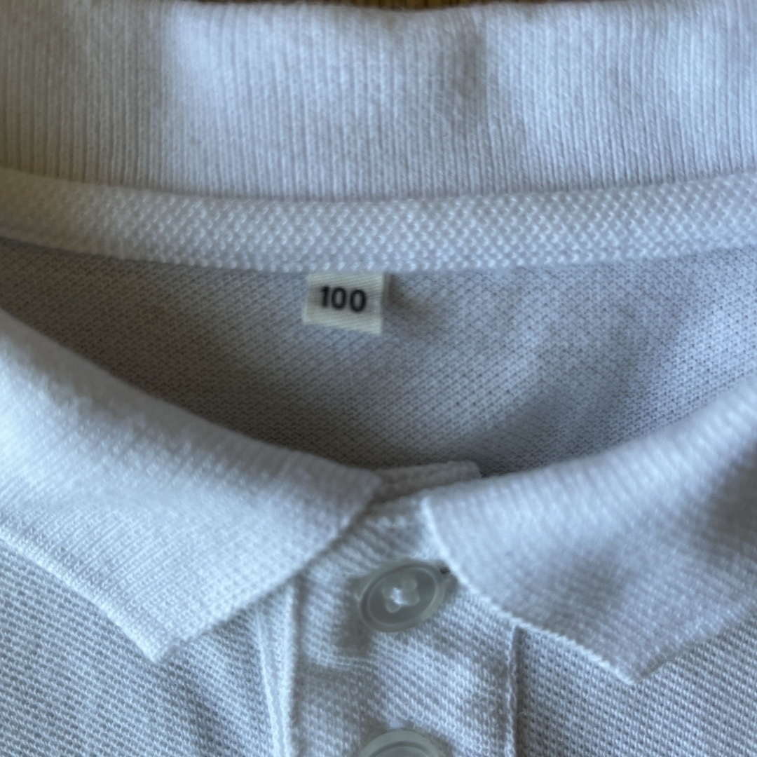 キッズ白ポロシャツ  100 キッズ/ベビー/マタニティのキッズ服男の子用(90cm~)(Tシャツ/カットソー)の商品写真