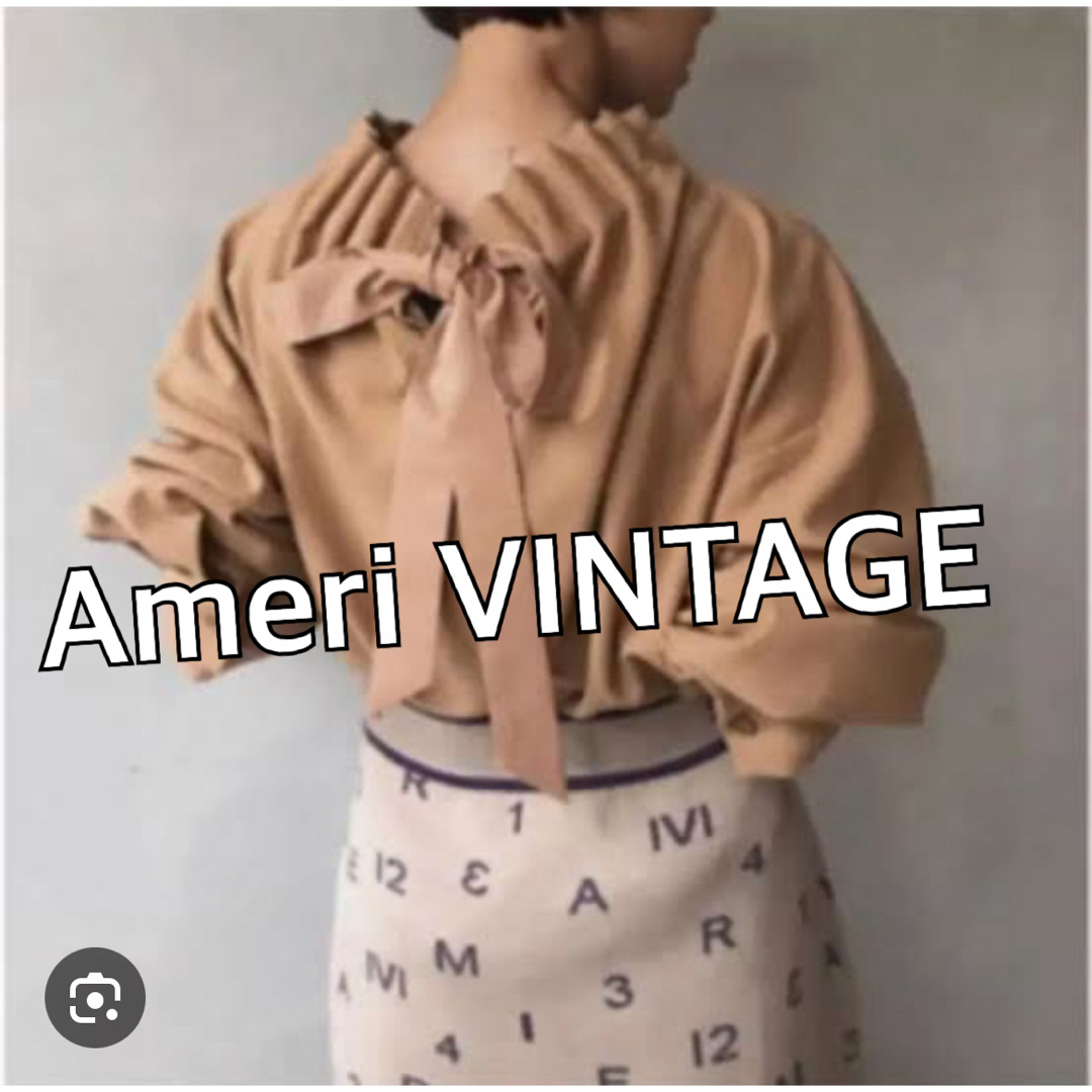 Ameri VINTAGE(アメリヴィンテージ)のAmeriアメリヴィンテージ　バックリボンカラーブラウス★キャメル レディースのトップス(カットソー(長袖/七分))の商品写真