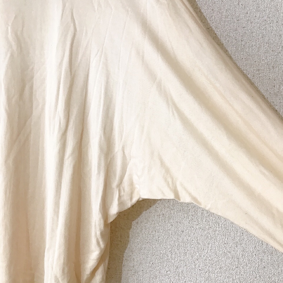 jasmi silk シルク100% カットソー　長袖 オレンジベージュ レディースのトップス(カットソー(長袖/七分))の商品写真