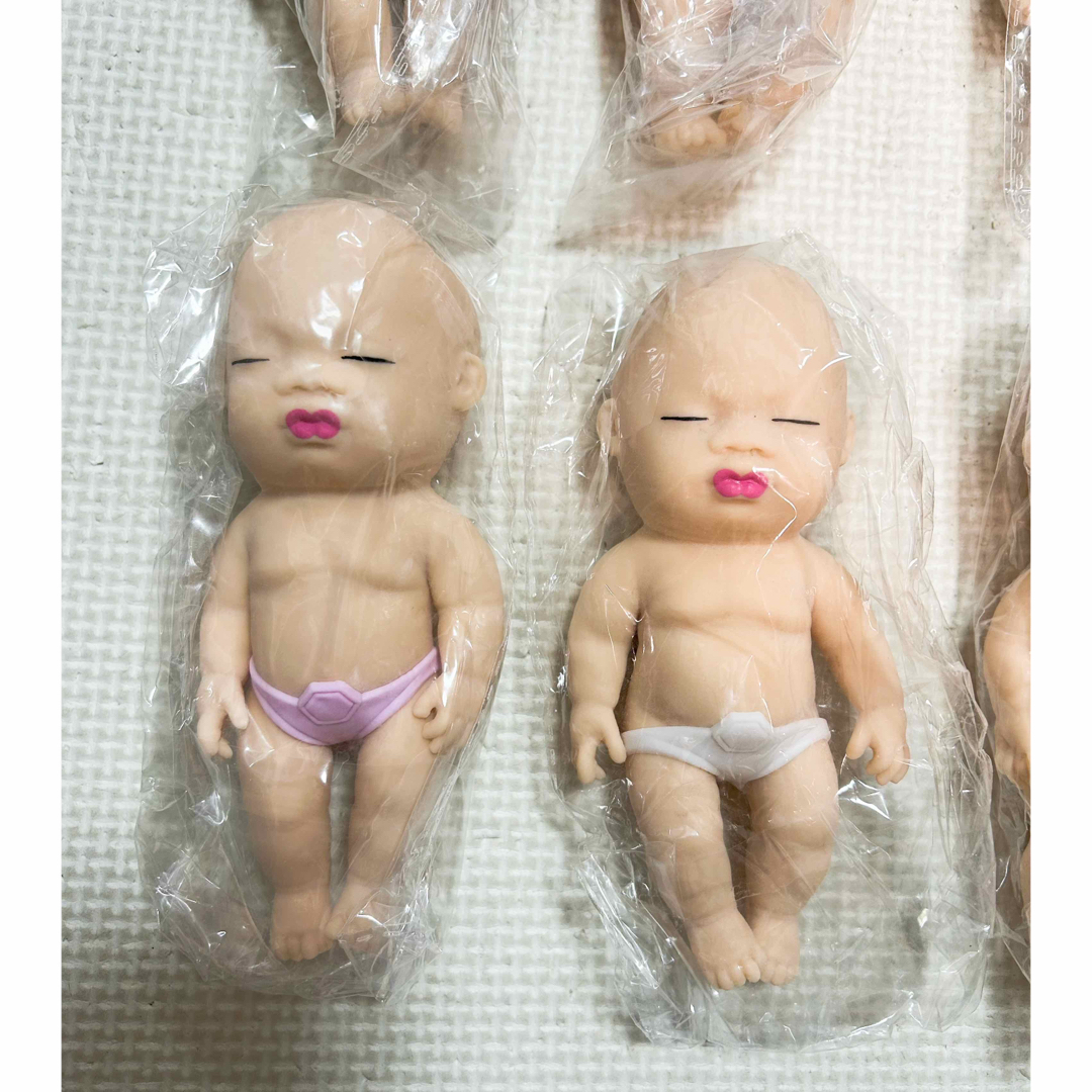 【セール中】1点アグリーベイビーズ スクイーズ 赤ちゃん 可愛い 人形  エンタメ/ホビーのおもちゃ/ぬいぐるみ(キャラクターグッズ)の商品写真
