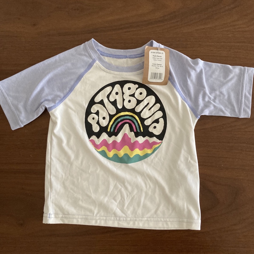 patagonia(パタゴニア)のpatagonia パタゴニア　ベビー　キッズ　Tシャツ キッズ/ベビー/マタニティのキッズ服女の子用(90cm~)(Tシャツ/カットソー)の商品写真