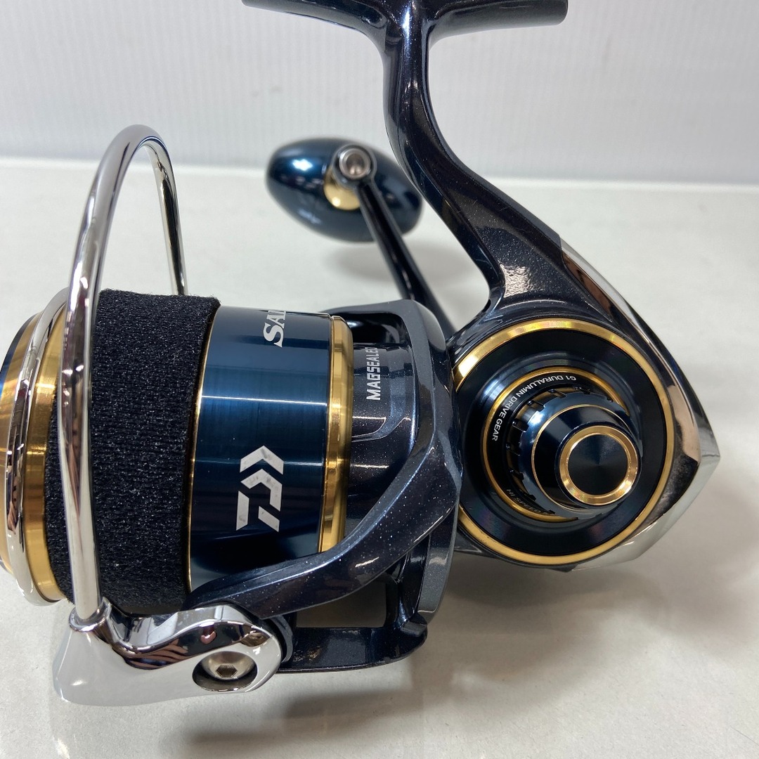 DAIWA(ダイワ)のΨΨDAIWA ダイワ スピニングリール　20ソルティガ　10000-H　箱付 00065004 スポーツ/アウトドアのフィッシング(リール)の商品写真