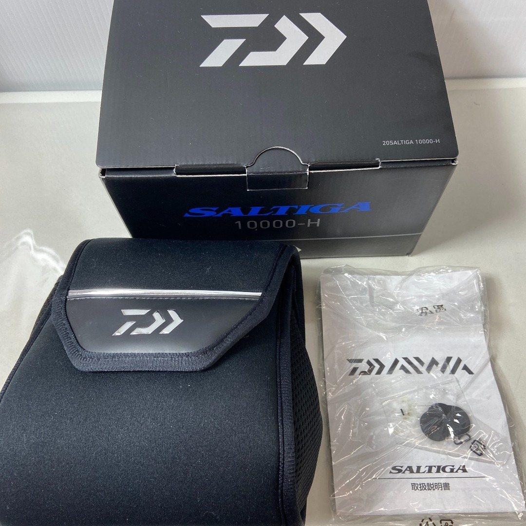 DAIWA(ダイワ)のΨΨDAIWA ダイワ スピニングリール　20ソルティガ　10000-H　箱付 00065004 スポーツ/アウトドアのフィッシング(リール)の商品写真