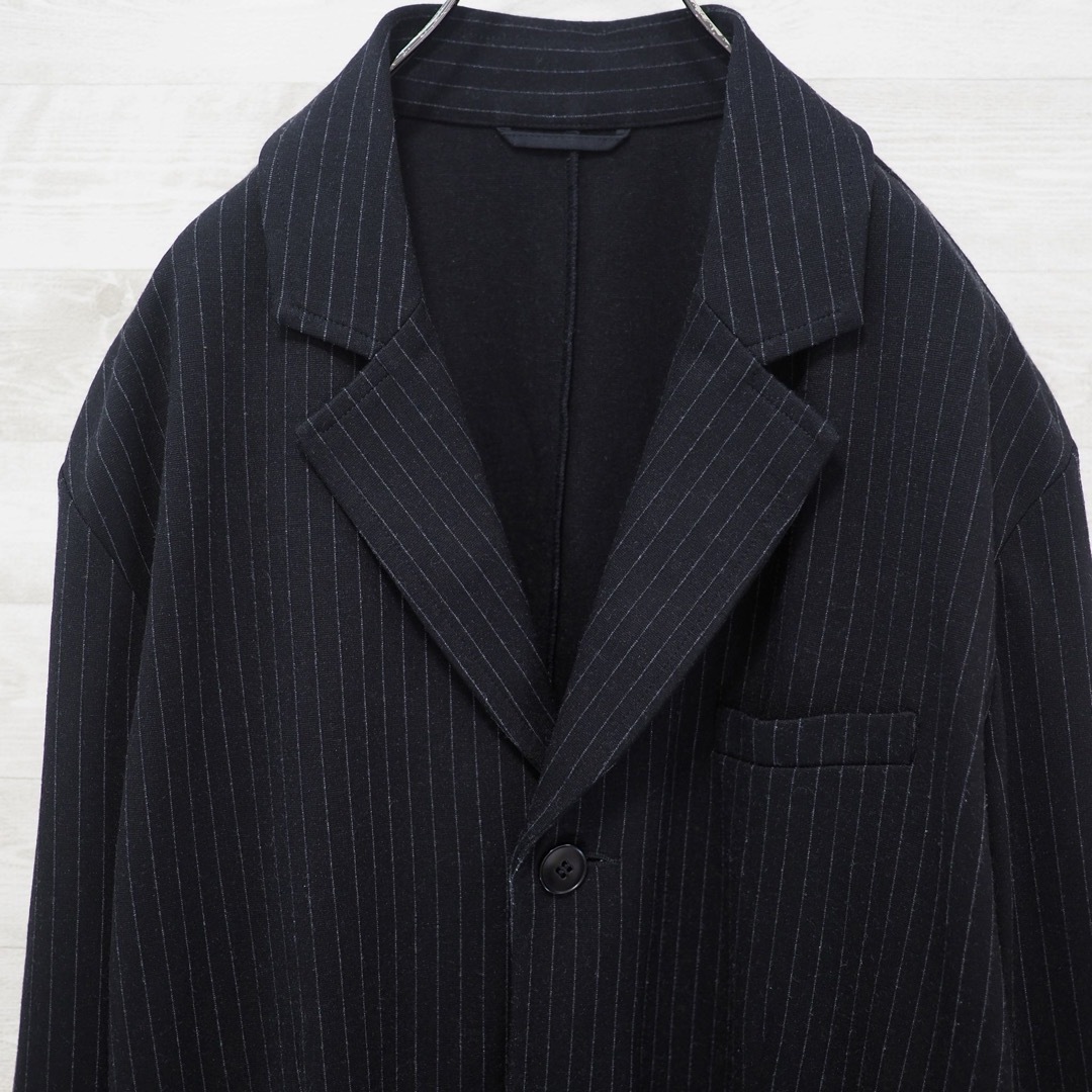 agnes b.(アニエスベー)のagnes b. homme 21SS ストライプジャージースーツ-Blk/2 メンズのスーツ(セットアップ)の商品写真