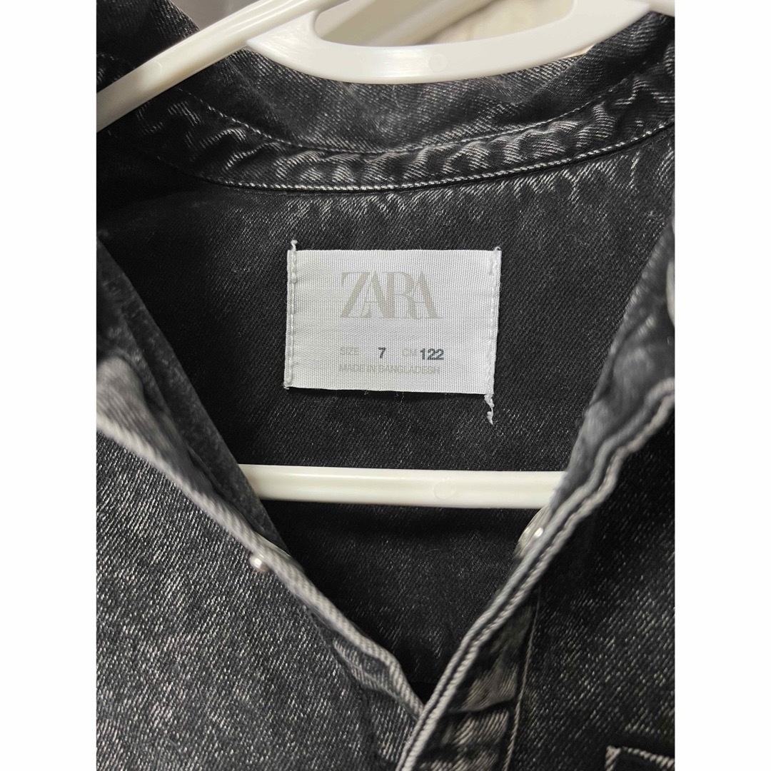 ZARA(ザラ)のジャンパー　ZARA キッズ/ベビー/マタニティのキッズ服男の子用(90cm~)(ジャケット/上着)の商品写真